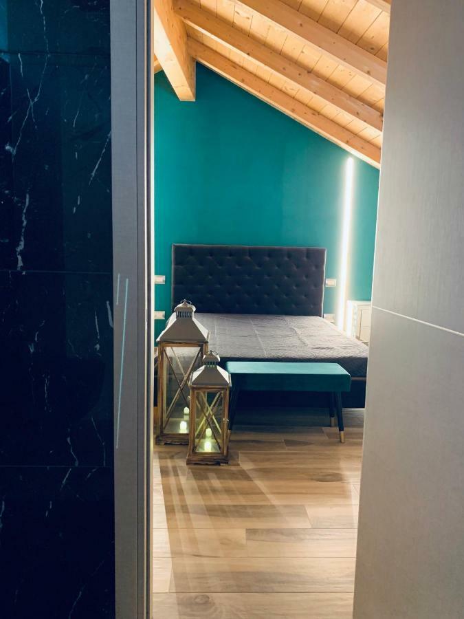 Palazzo Eugenia Suites Vasto Esterno foto