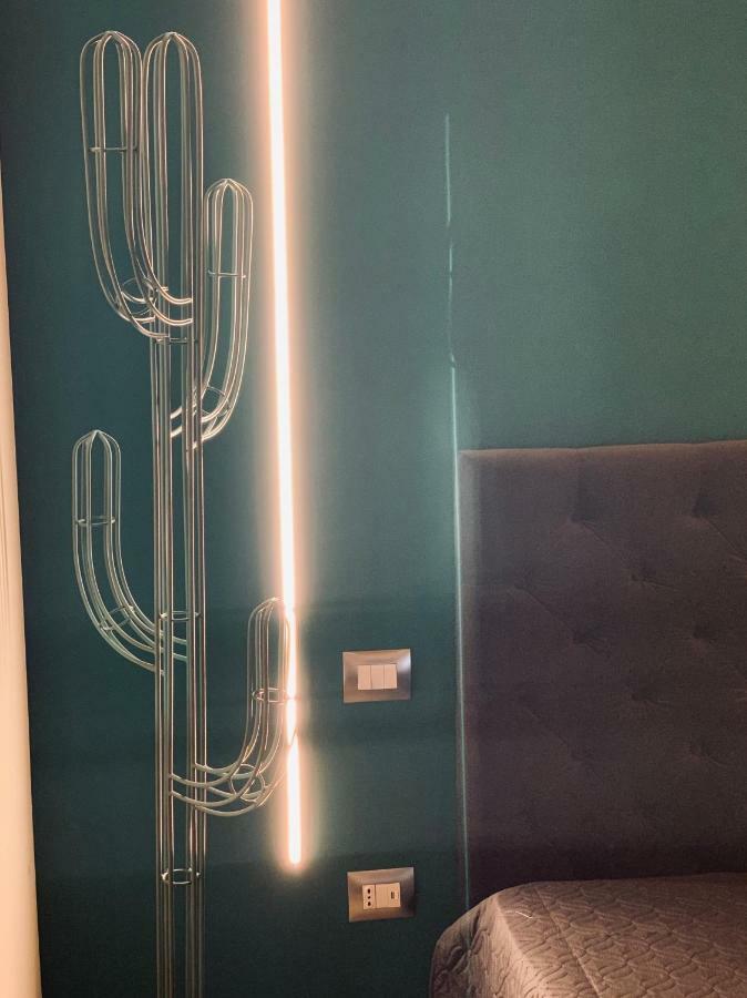 Palazzo Eugenia Suites Vasto Esterno foto