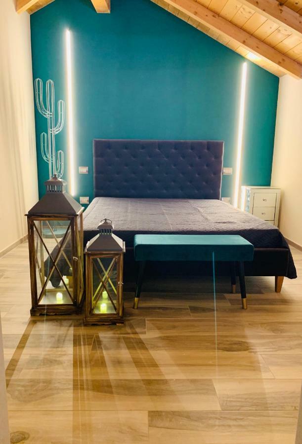 Palazzo Eugenia Suites Vasto Esterno foto