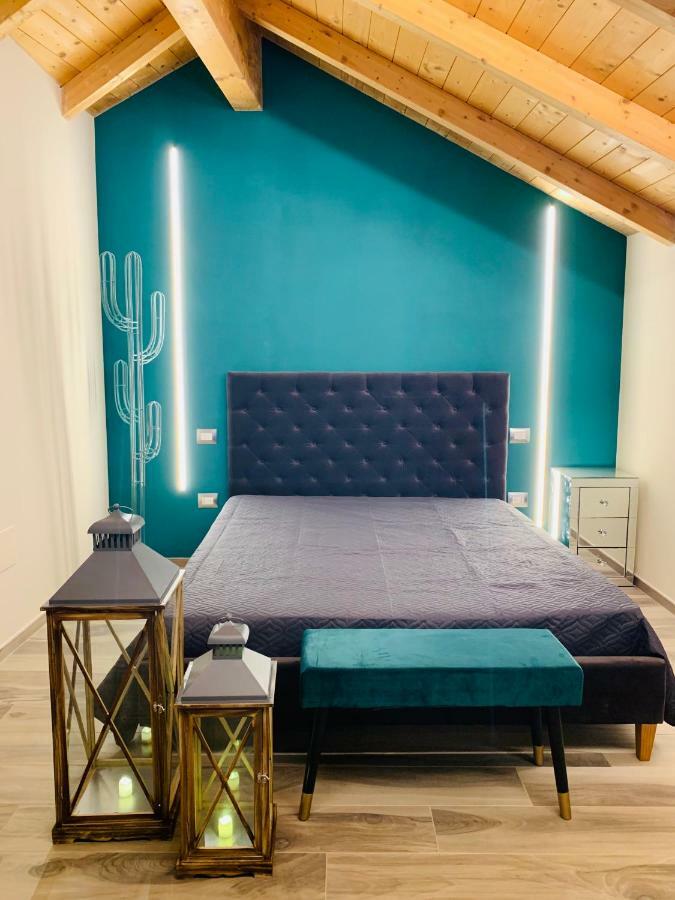 Palazzo Eugenia Suites Vasto Esterno foto