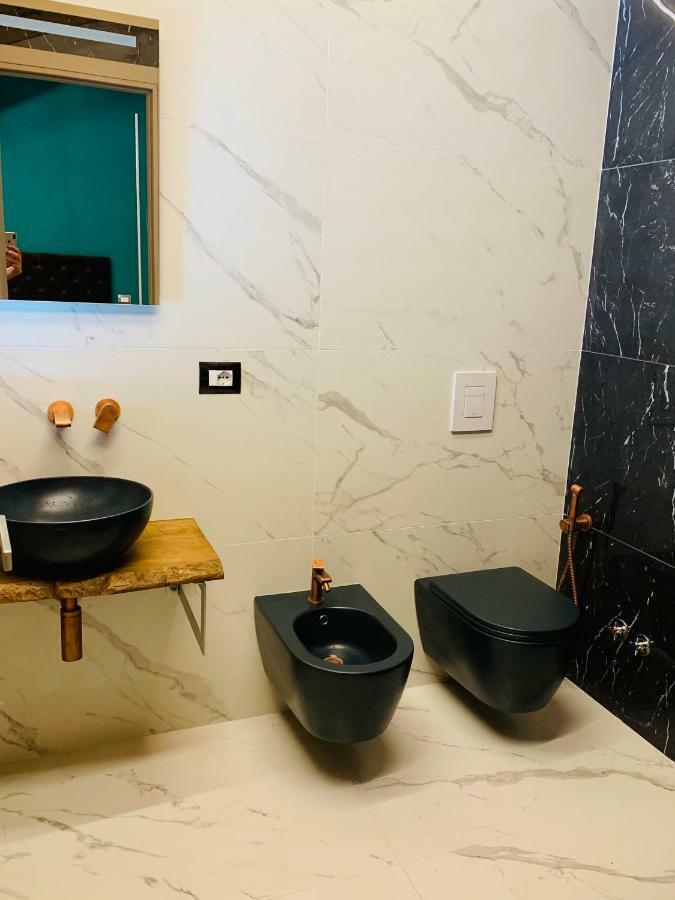 Palazzo Eugenia Suites Vasto Esterno foto