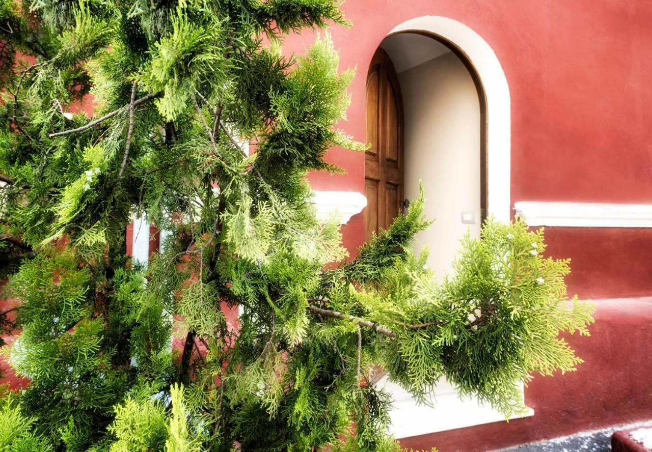 Palazzo Eugenia Suites Vasto Esterno foto