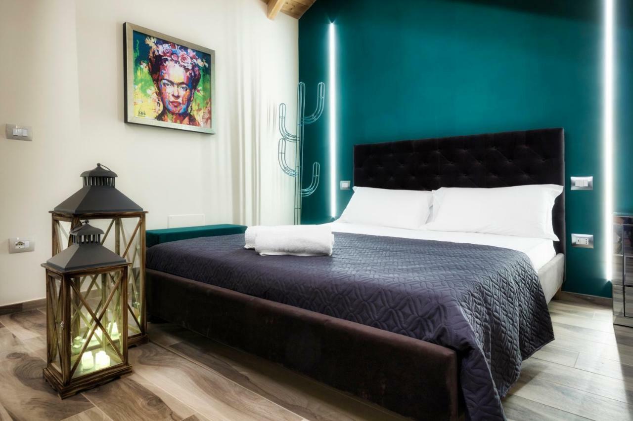 Palazzo Eugenia Suites Vasto Esterno foto